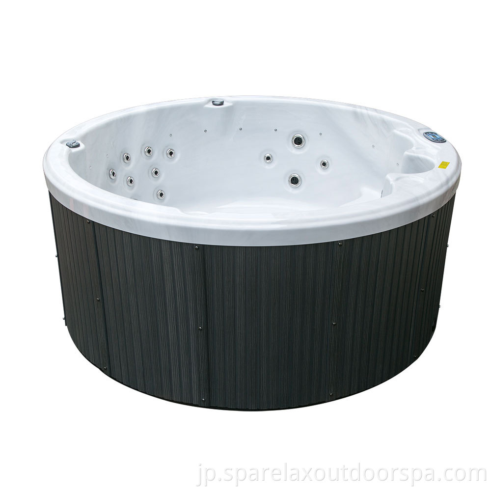 Outdoor Whirlpool 3 Jpg